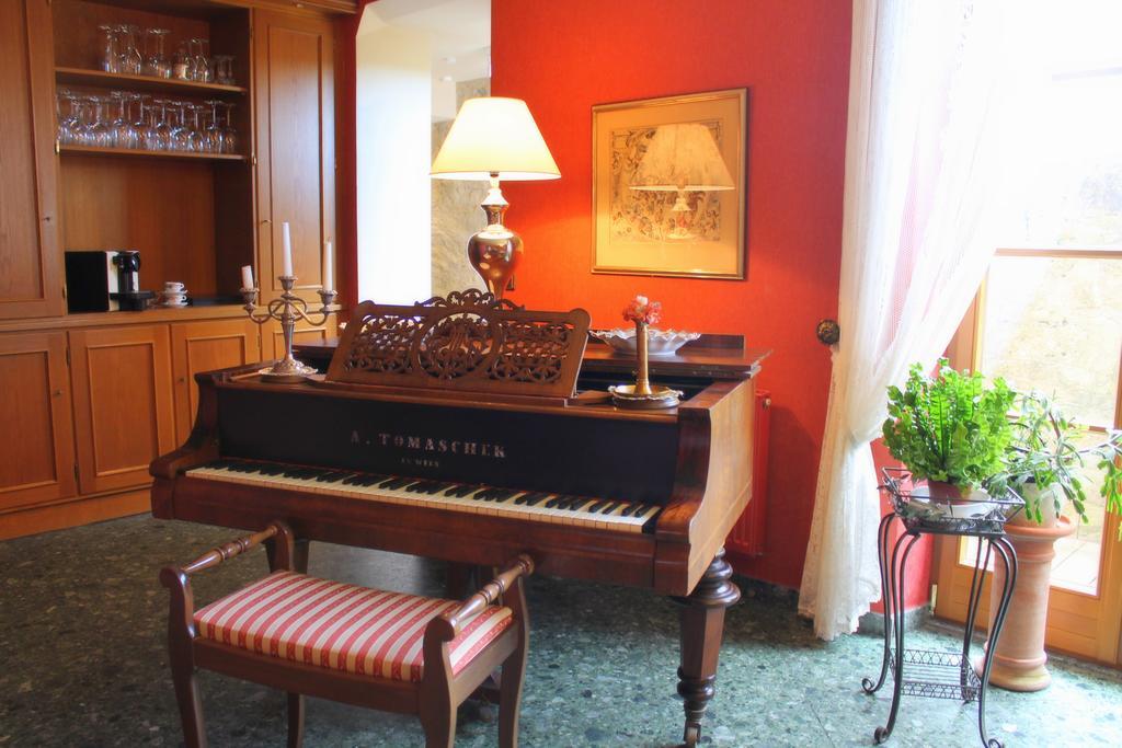 Burghotel Ρότενμπουργκ  Εξωτερικό φωτογραφία
